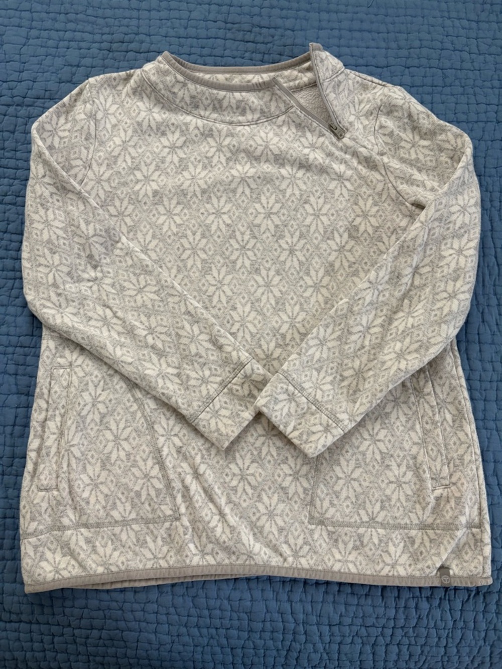 Talbots Nordic Gray and White Patterned Fleece-Lined Pullover
